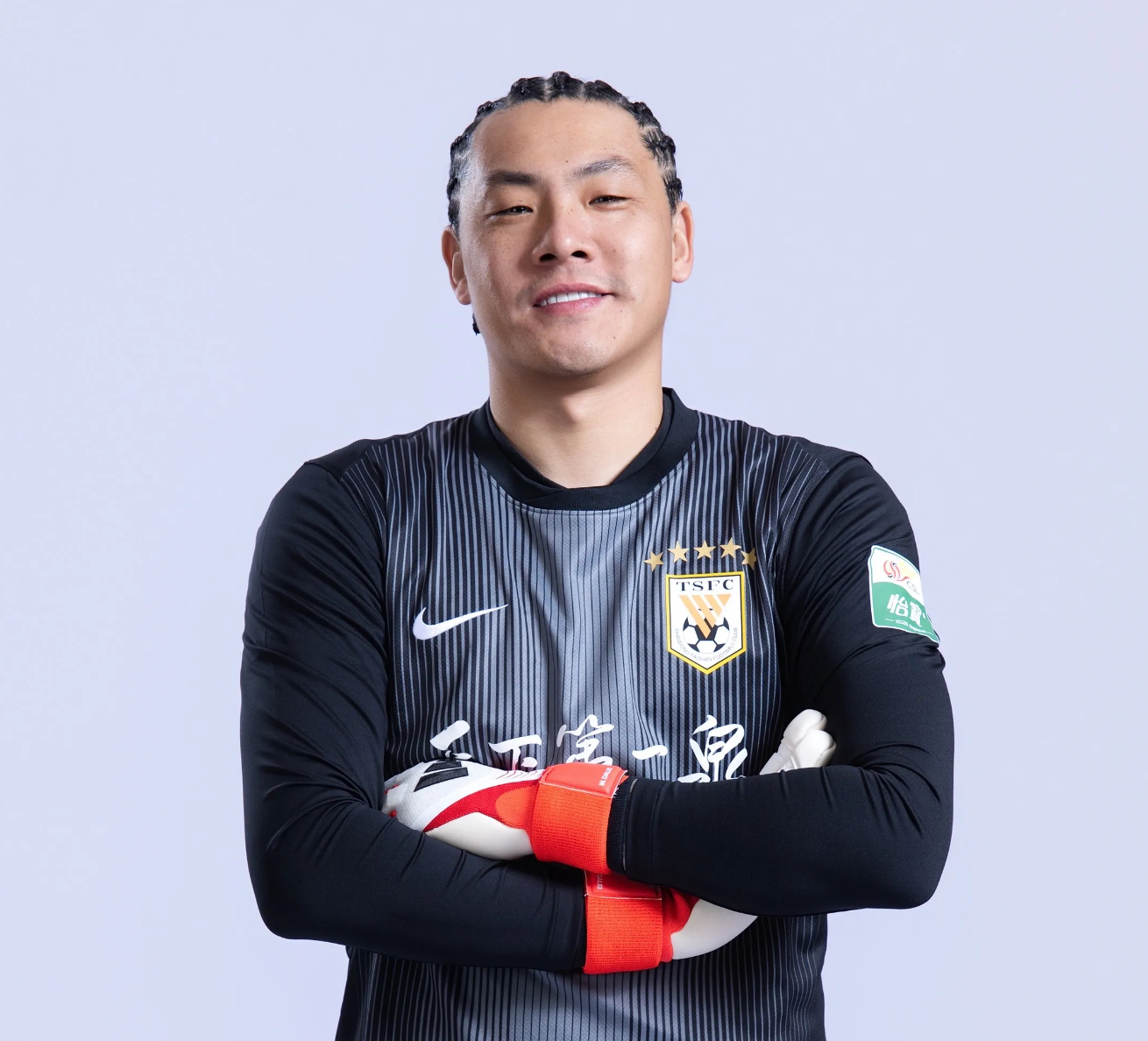 鲸鱼直播-CCTV16直播！泰山大战国安，中超金银靴对攻，取胜=摆脱负分开局